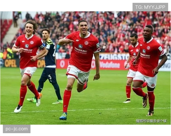 全场结束，奥格斯堡2-1逆转美因茨，送对手跌入降级区